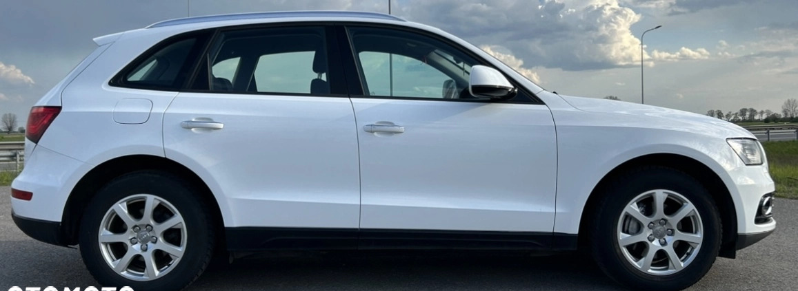 Audi Q5 cena 64900 przebieg: 188000, rok produkcji 2015 z Strzelin małe 436